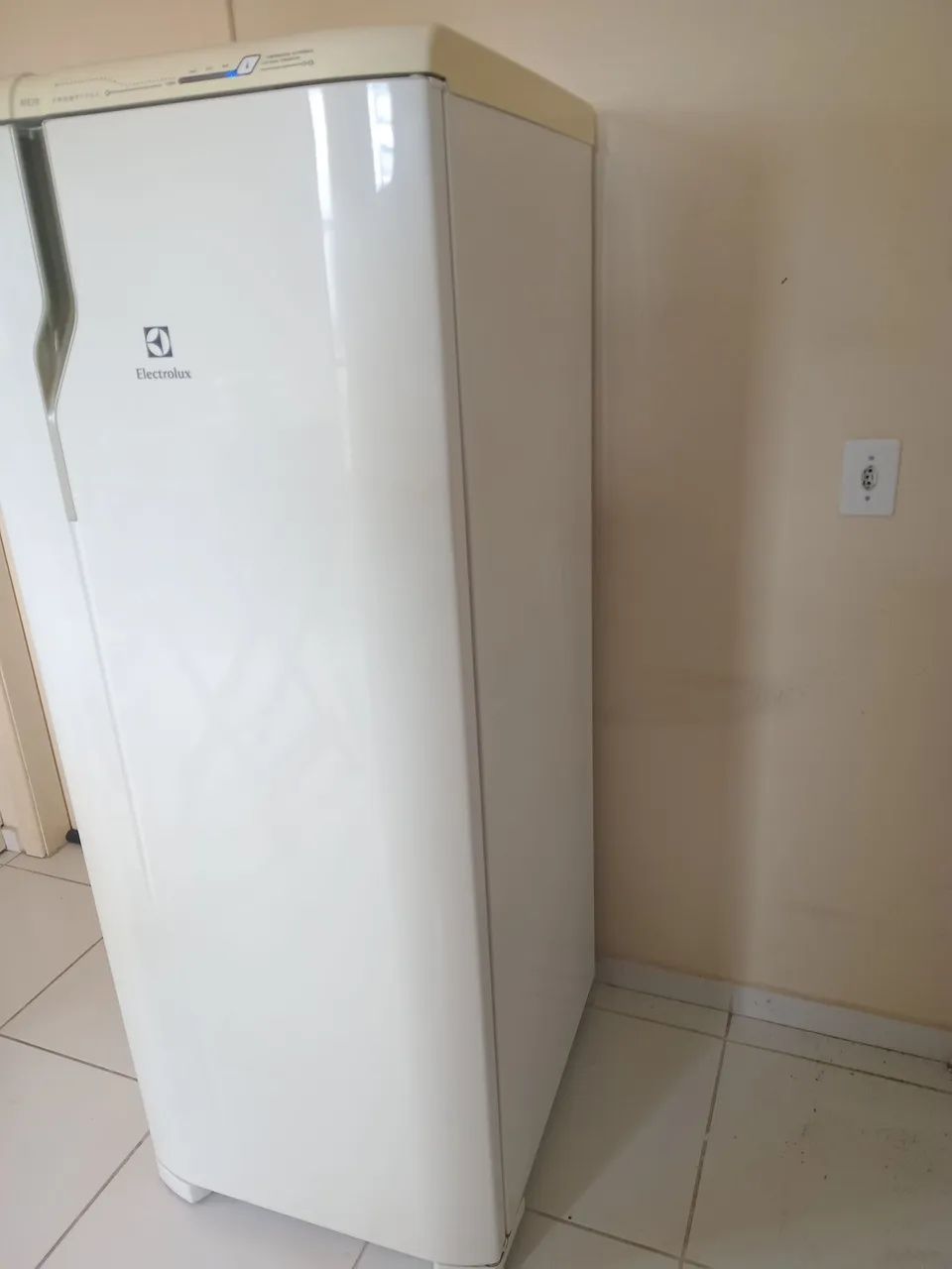 Geladeira Electrolux Frost Free - Foto 2