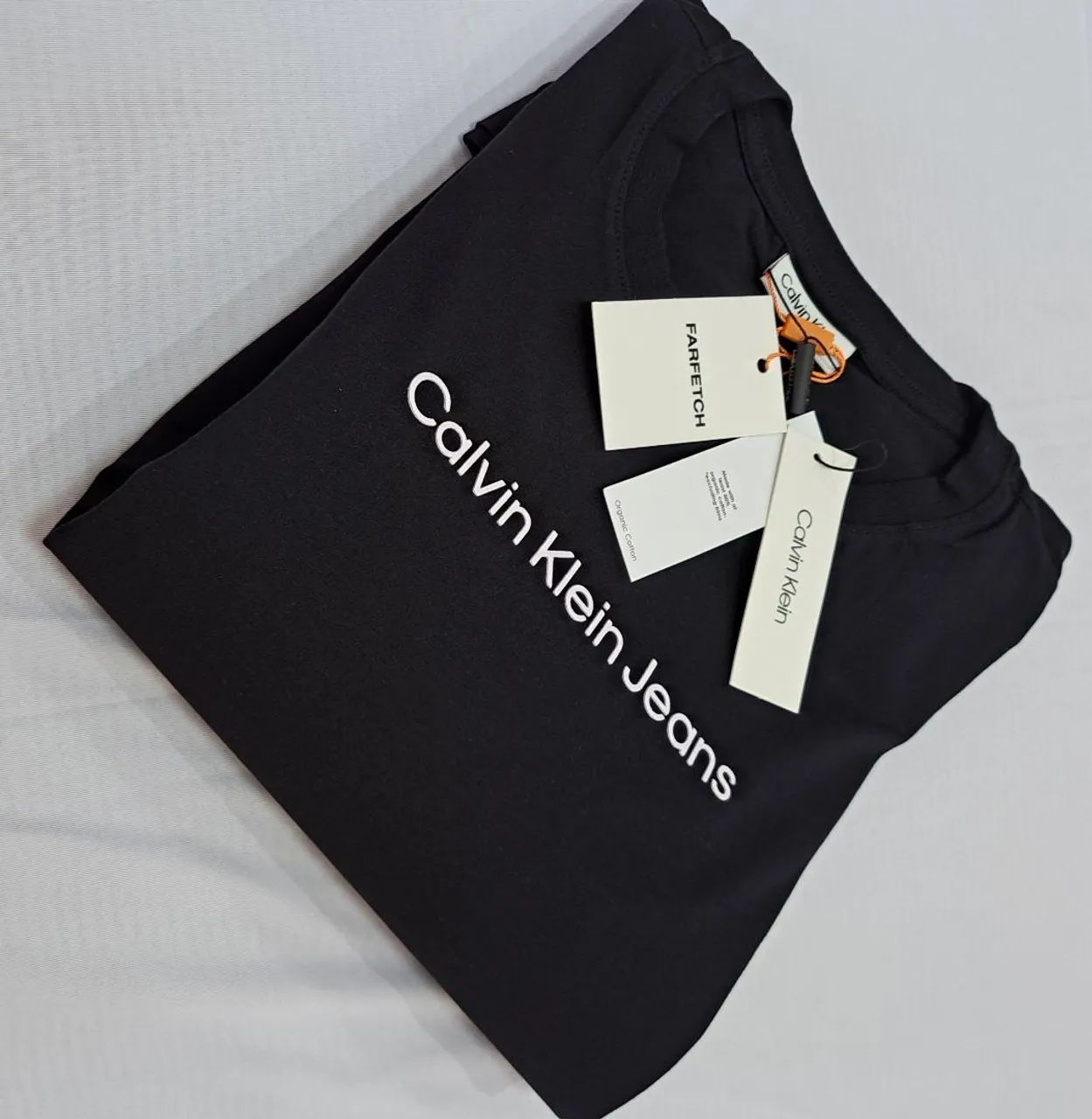 Camiseta clássica Calvin Klein - Preta - Foto 4
