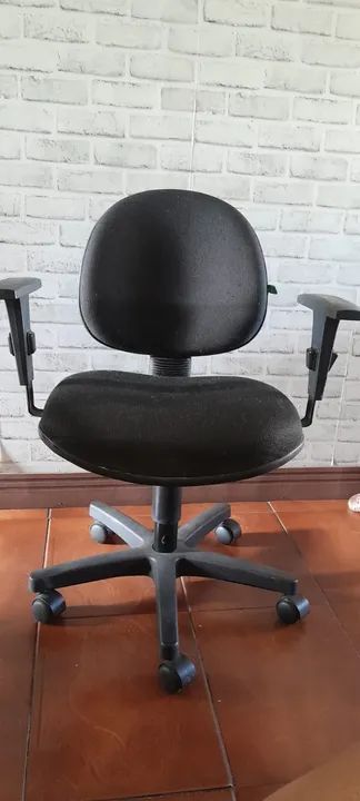 Vendo Cadeira para escritório