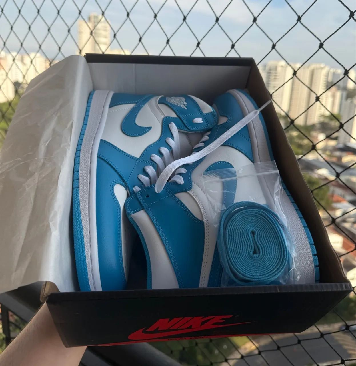 Air Jordan 1 High OG University Blue - 41BR