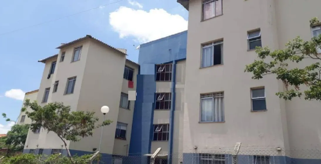 Apartamento simples e aconchegante para venda com 40m² e 1 vaga no bairro Copacabana