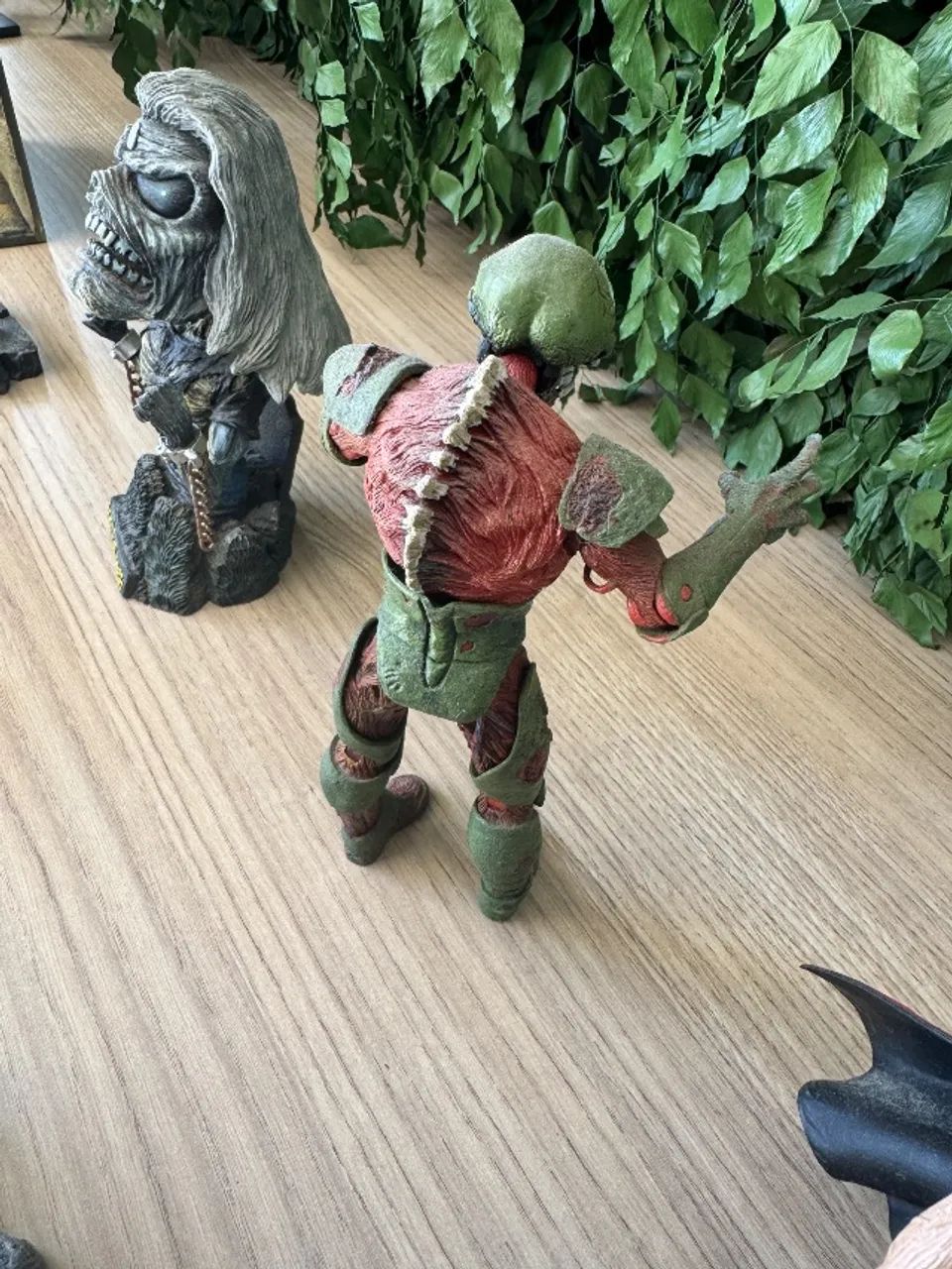 Boneco Eddie Iron Maiden Action figure - Foto 3