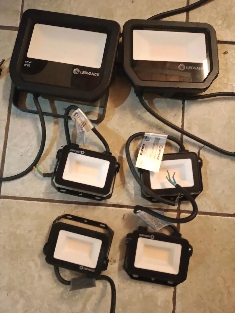 6 refletor da ledvance novos 