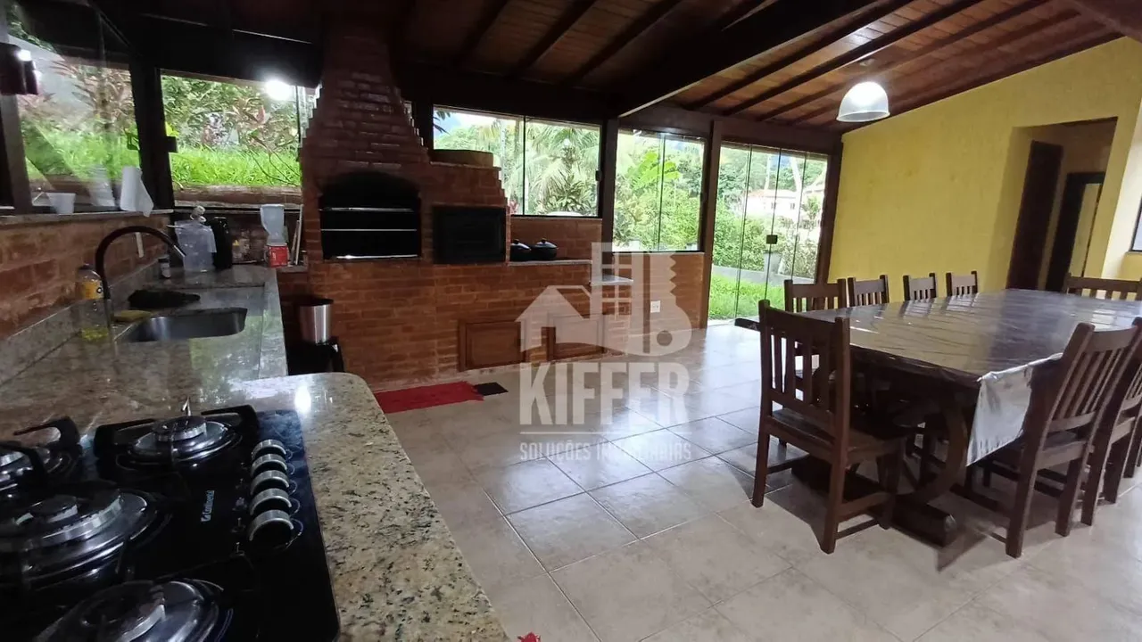 Casa com 2 quartos à venda, 240 m² por R$ 695.000 - Caneca Fina - Guapimirim/RJ