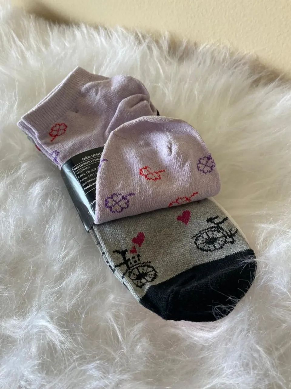 Conjunto de 03 pares de meias, novas - Foto 3