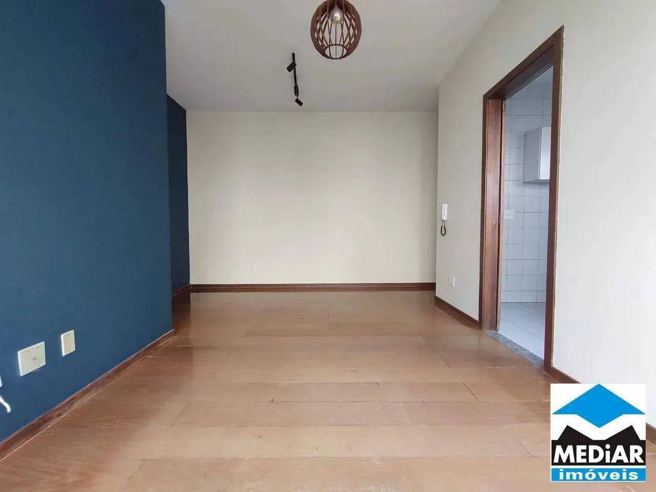 Apartamento para aluguel, 3 quartos, 1 suíte, 1 vaga, Santa Tereza - Belo Horizonte/MG