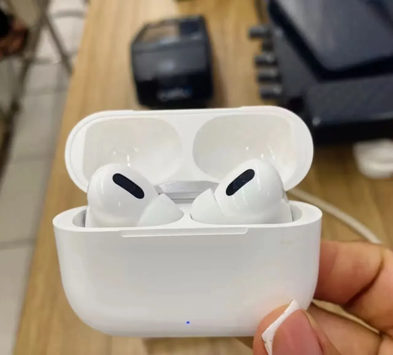 Fone De Ouvido Inpods 13 Bluetooth Sem fio.