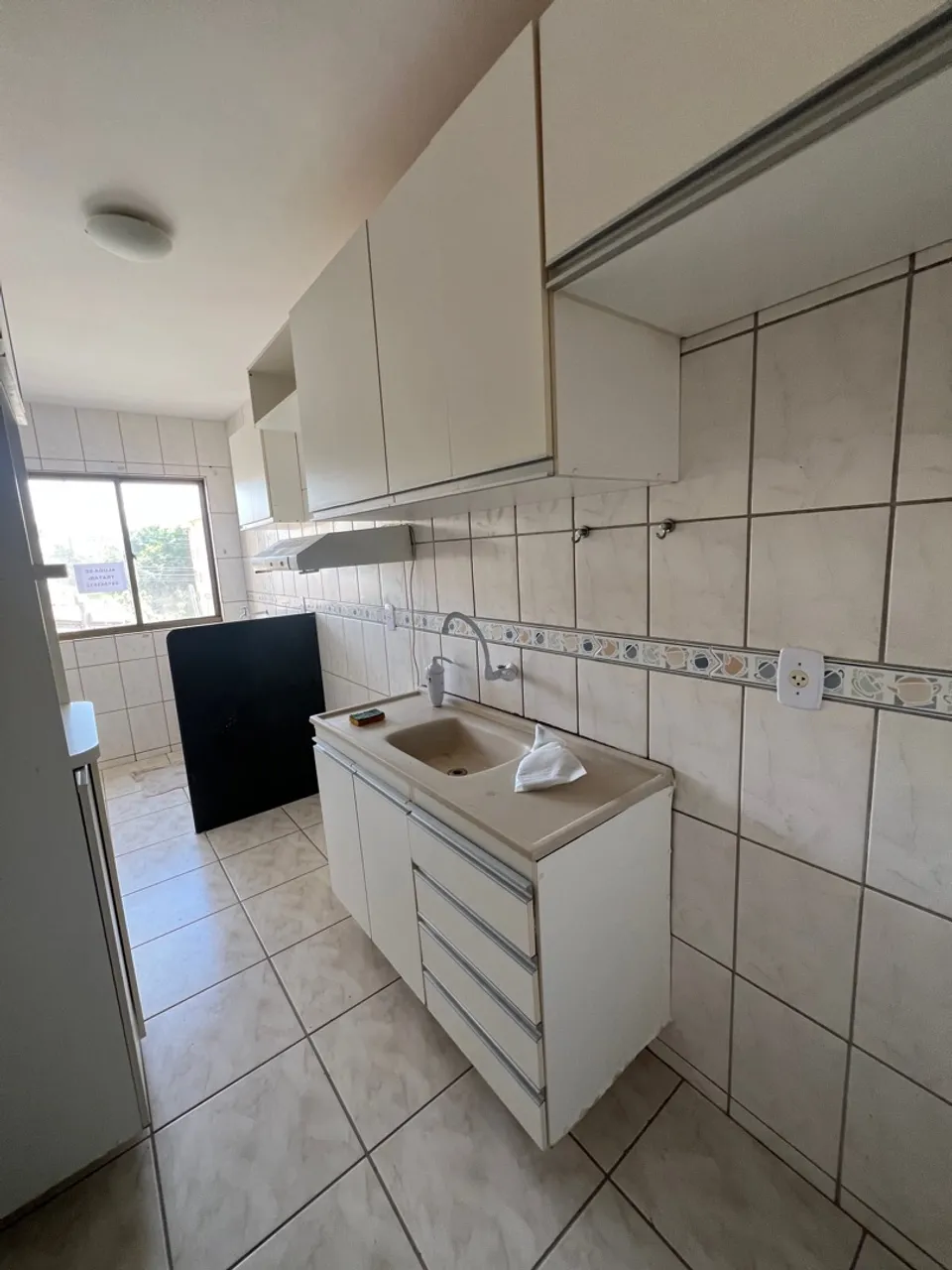 Alugo apartamento em Samambaia
