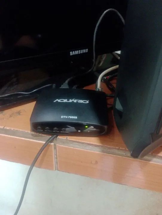 TV LCD Panasonic 32 polegadas - Foto 2