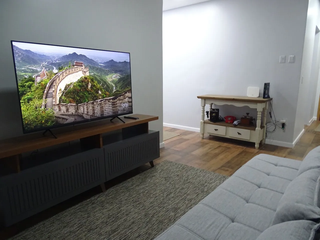 Aluguel quarto alto padrão estudantil 