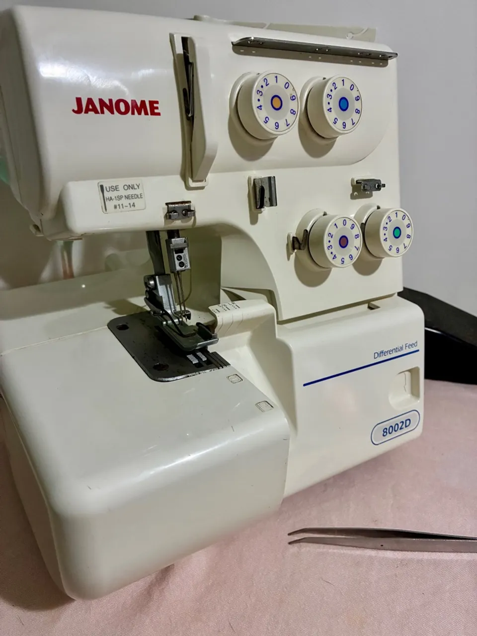 OVERLOCK E ULTRALOCK JANOME