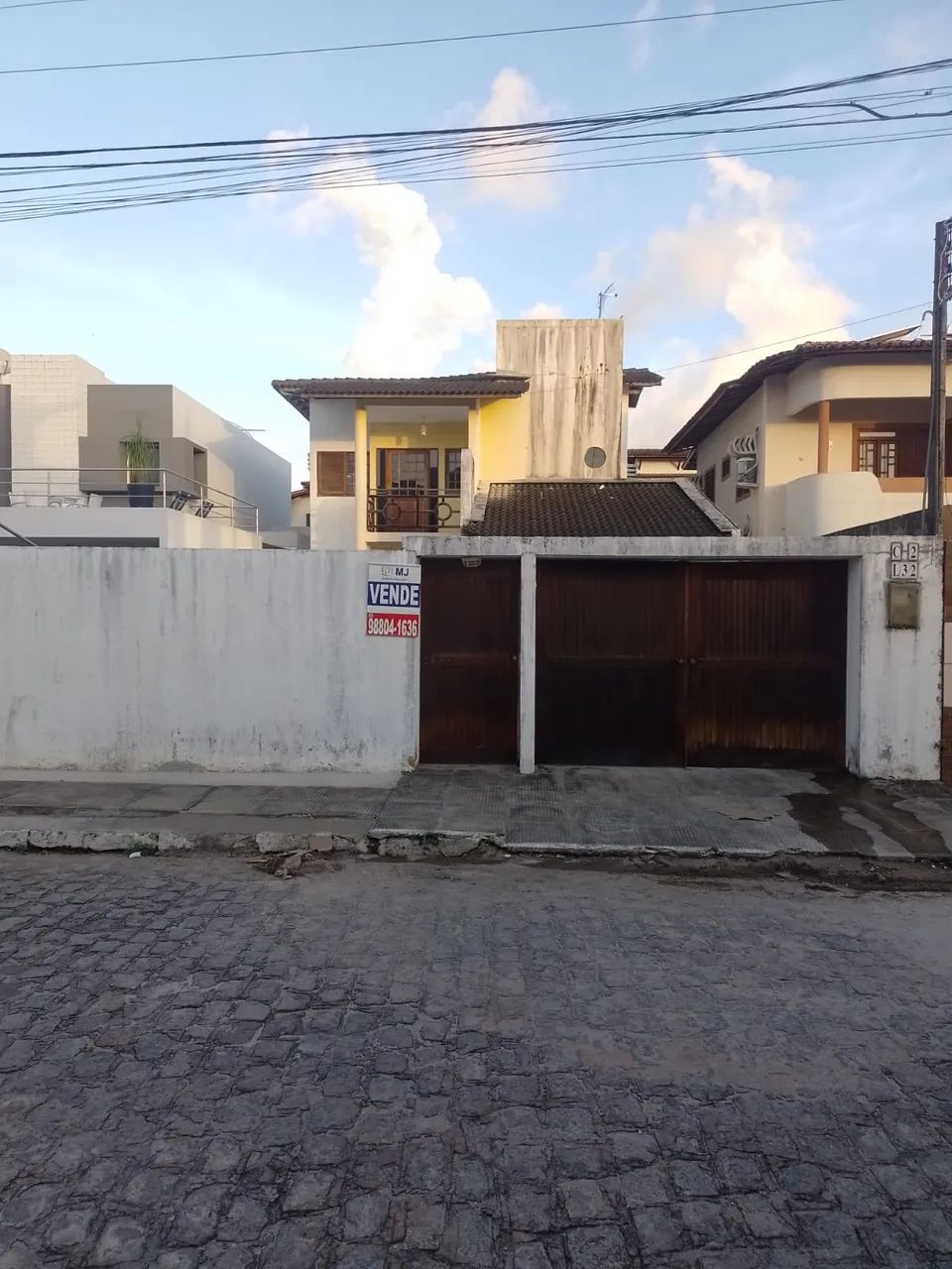 Vendo ótima casa no Residencial Vert. Paradise, no Antares, Maceió-AL.