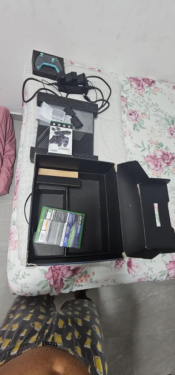 Xbox One 1TB Halo 5 Guardians Edição Limitada - Foto 2