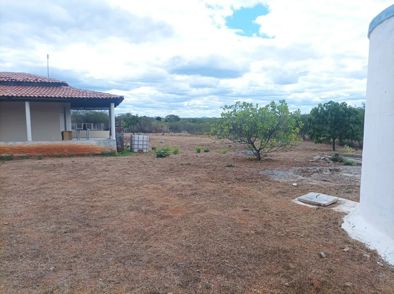Chácara a venda em patos.contato: *