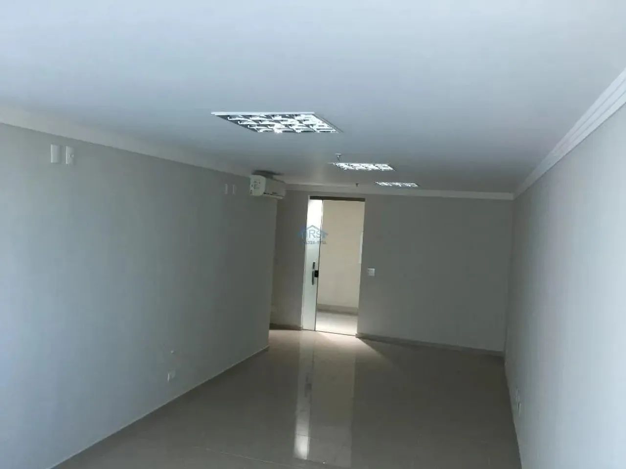 Sala para alugar em Barueri, Empresarial 18 do Forte, com 42 m², Edifício Gama Office
