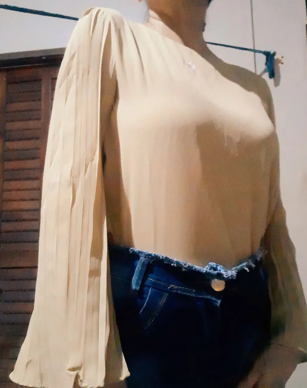 Blusa bege com MANGA.VESTE M