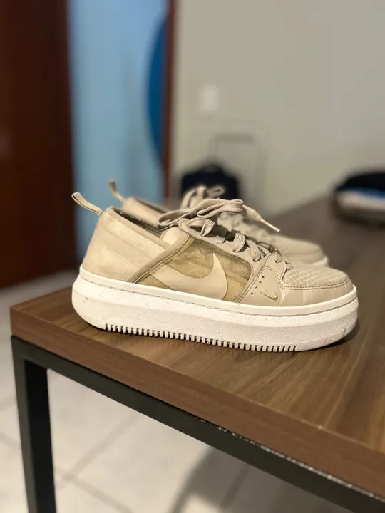 Tênis Nike Court Vision Alta Feminino 37