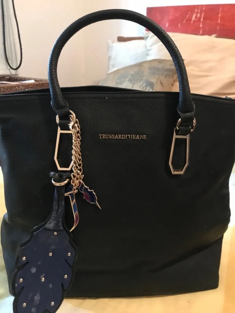 Bolsa Trussardi Jeans Preta com Detalhes - Foto 2