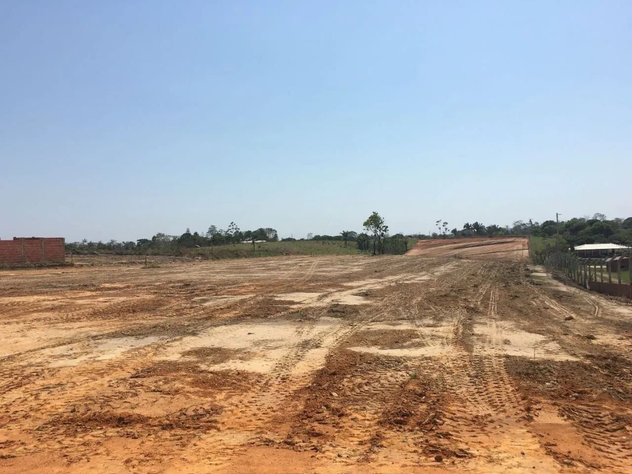 Terreno com acesso asfaltado. - Foto 2