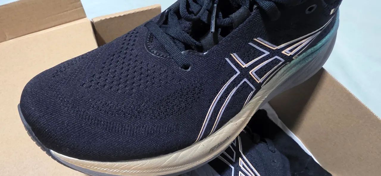 Tênis asics gel-nimbus 26 Platinum - Foto 2