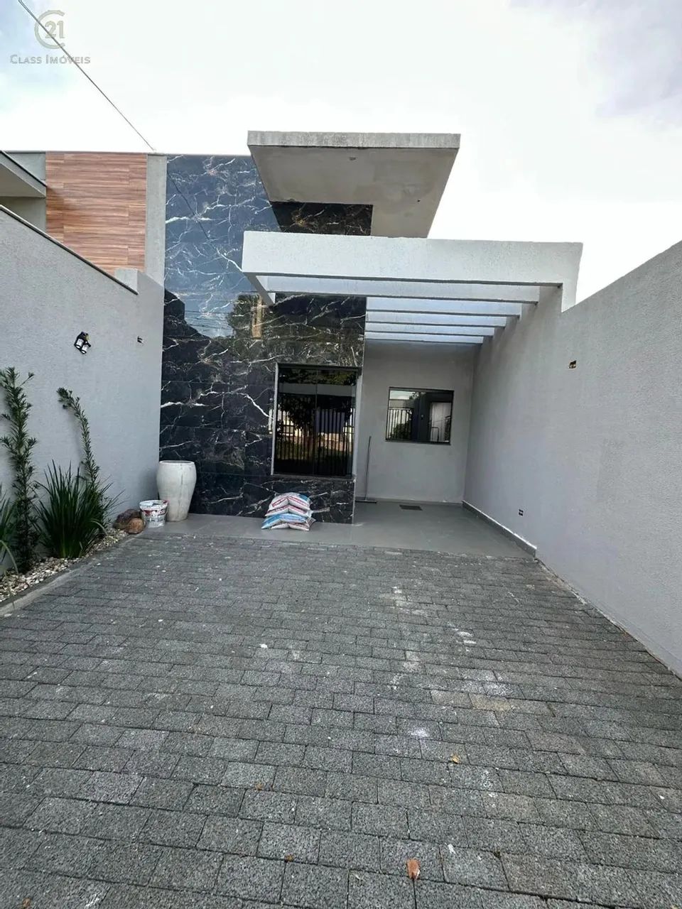 Casa para alugar em Londrina, Jardim Montecatini, com 3 quartos, com 75 m² - Foto 3
