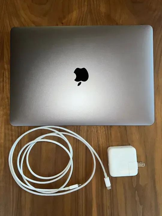 MacBook Air i5 1.6Ghz 128GB SSD 8GB RAM 13.3 2019 Cinza Espacial