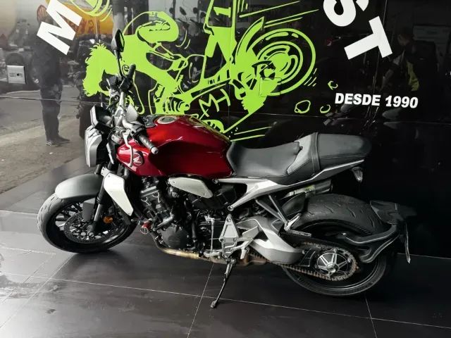 Honda CB1000R  2022  - Foto 2
