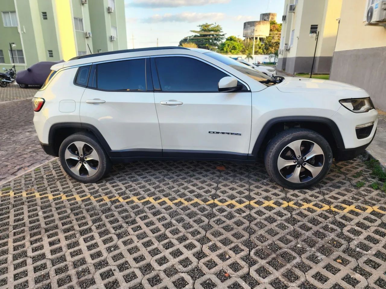 Jeep Compass Longitude 2.0 Diesel 2018 - Foto 2