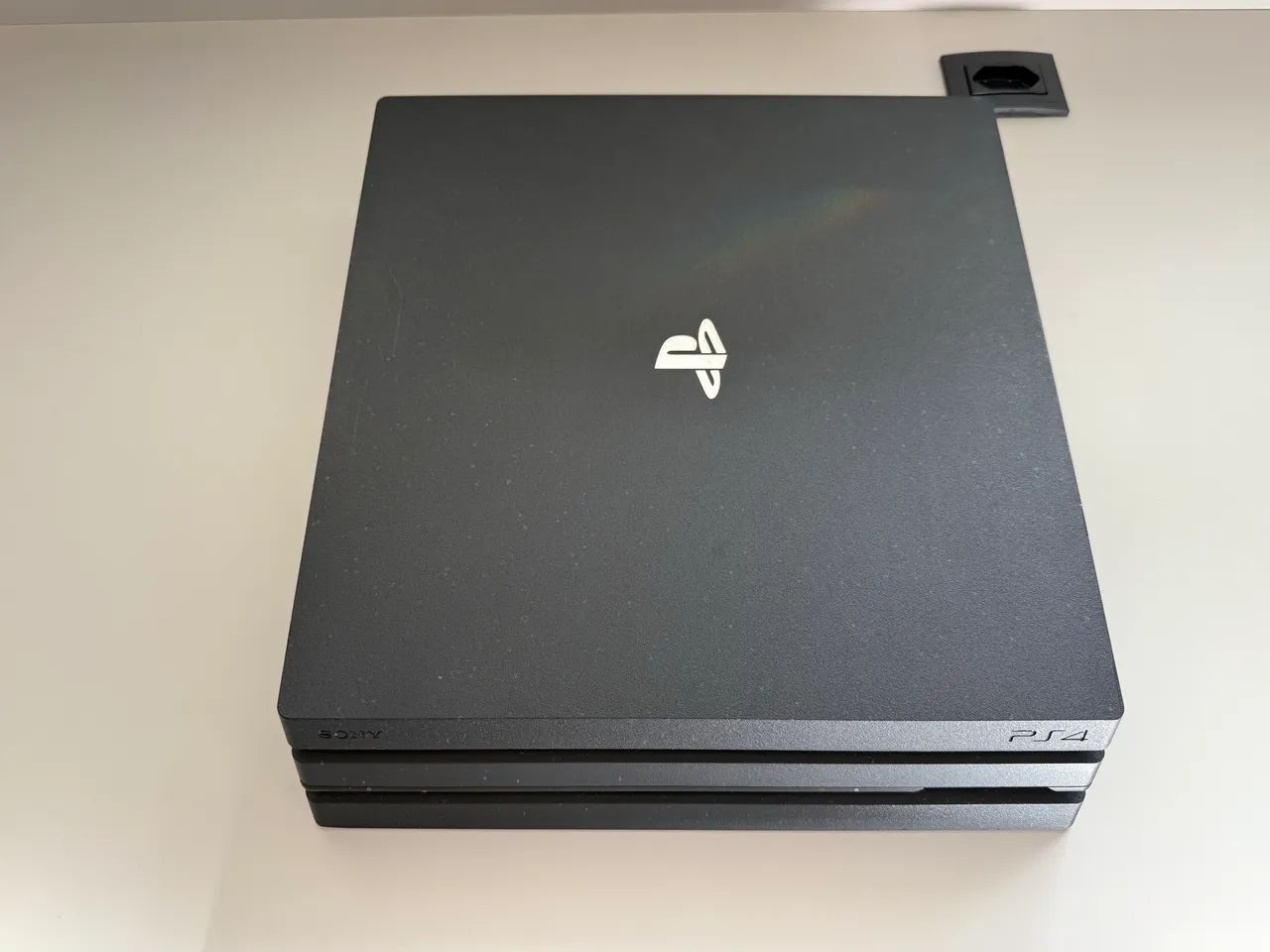 PS4 PRO 1 TB USADO - Foto 4