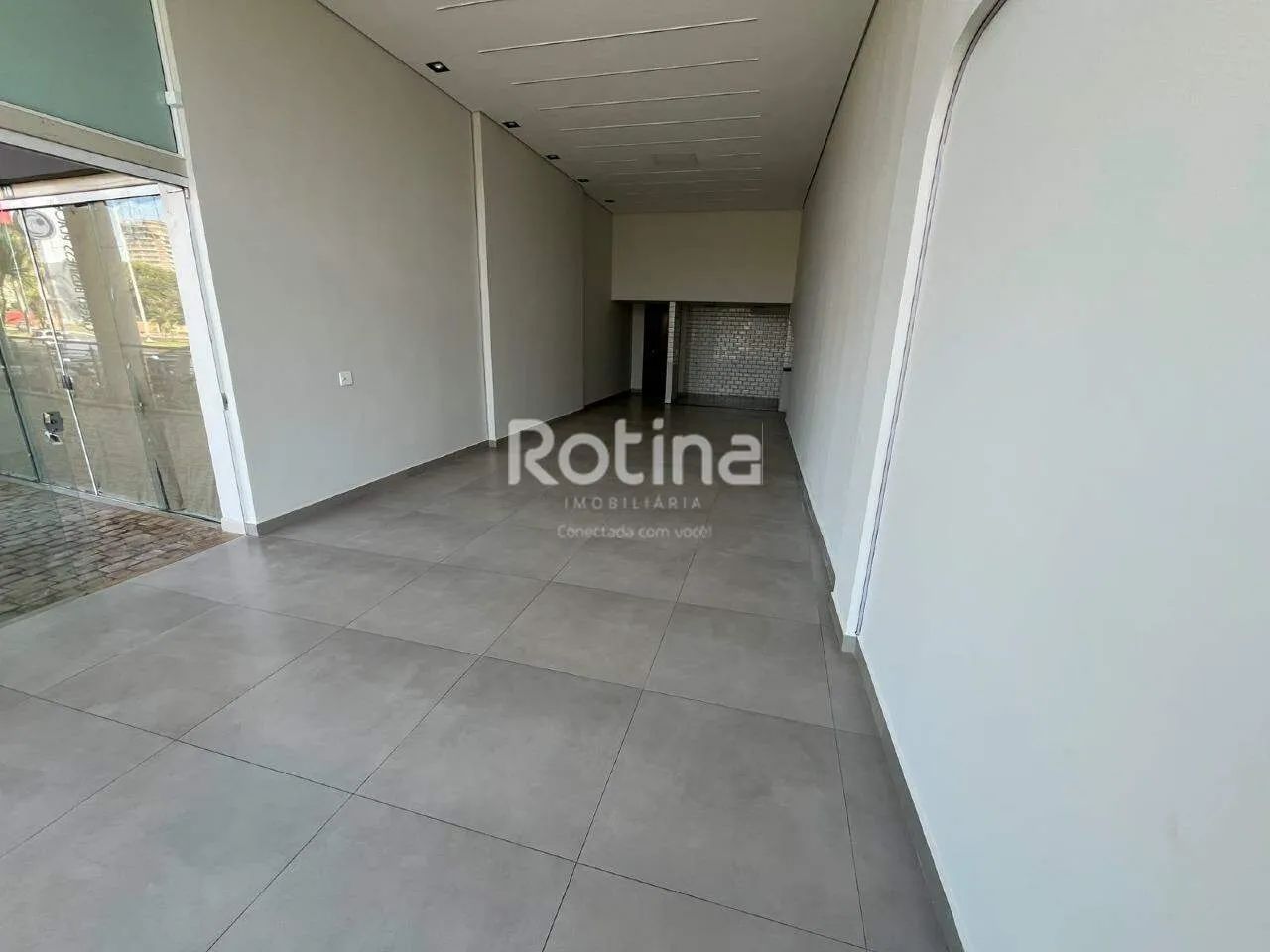 Loja para alugar, Tabajaras - Uberlândia/MG - Rotina Imobiliária - Foto 4