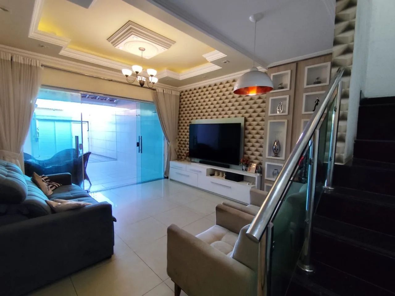 Casa duplex com 3 suítes e deck na Maraponga - Foto 4