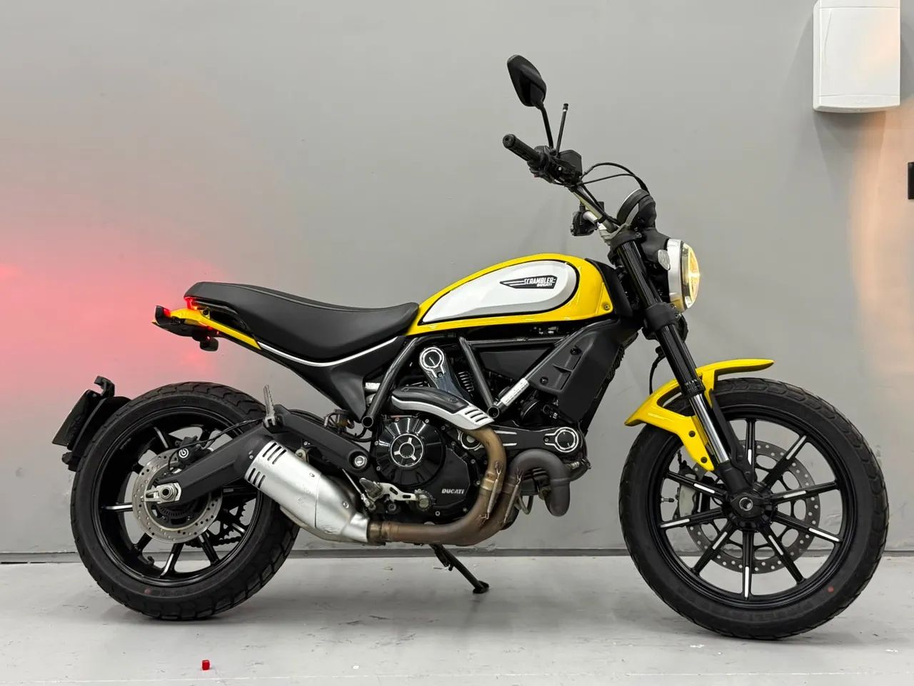 Ducati SCRAMBLER ICON 800cc - Foto 3