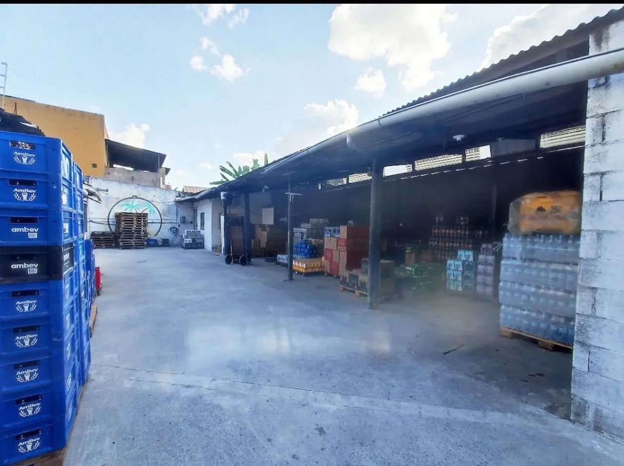 Casas  com pontos comerciais com 1.489 m². - Foto 3