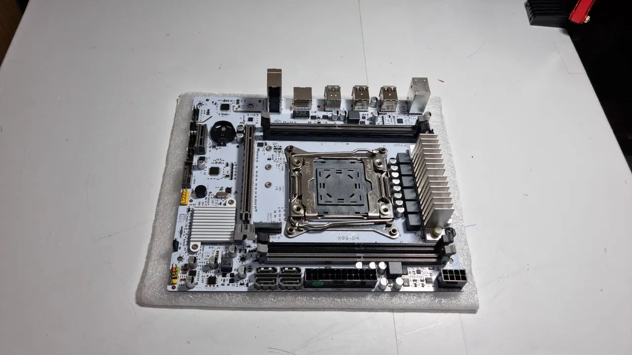 Placa x99 D4 Branca