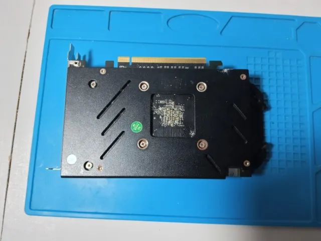 Placa de vídeo RX 580 2048SP - Com defeito - Foto 4