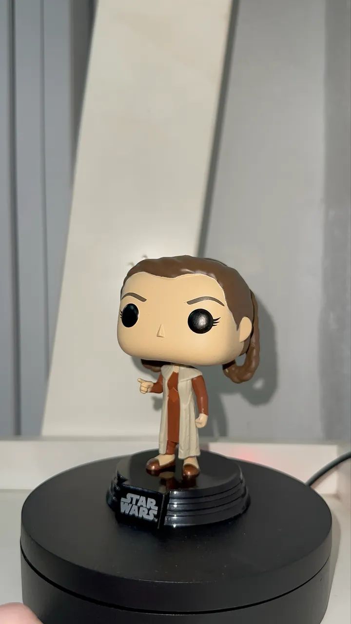 Funko POP Princess Leia #362 Star Wars - Foto 4