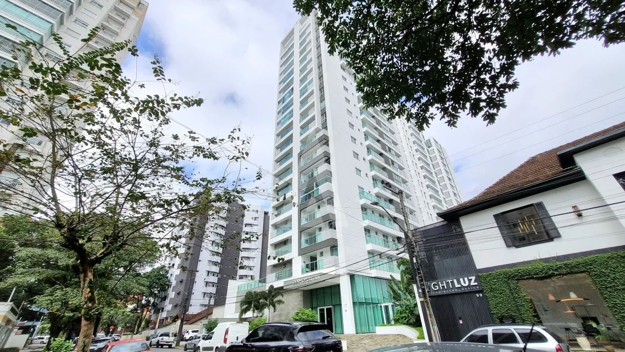 Apartamento com 3 quartos, 89 m² e 2 vagas no Centro
