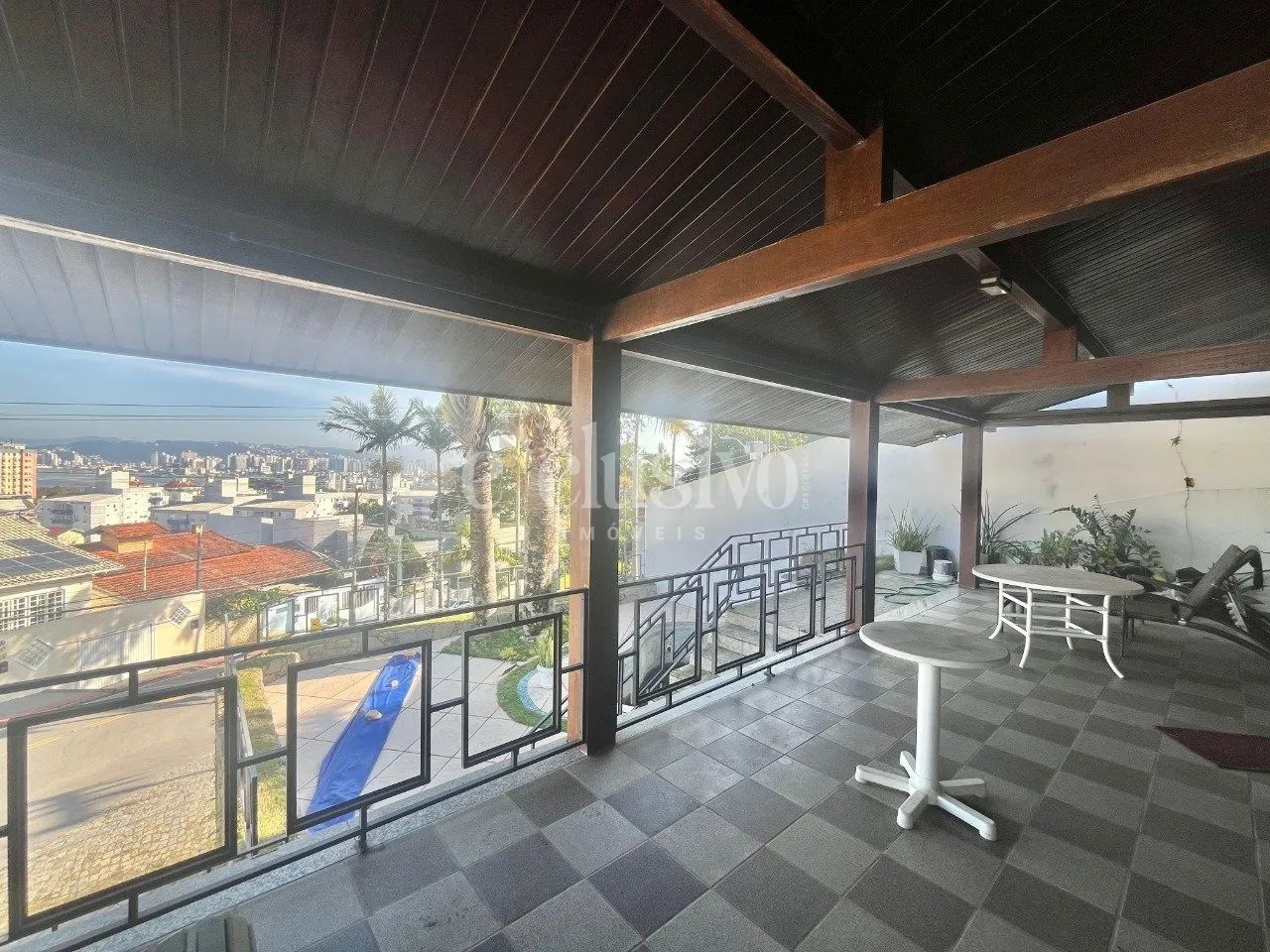 Casa com 354m² e 4 quartos à venda no Itaguaçu - Foto 4