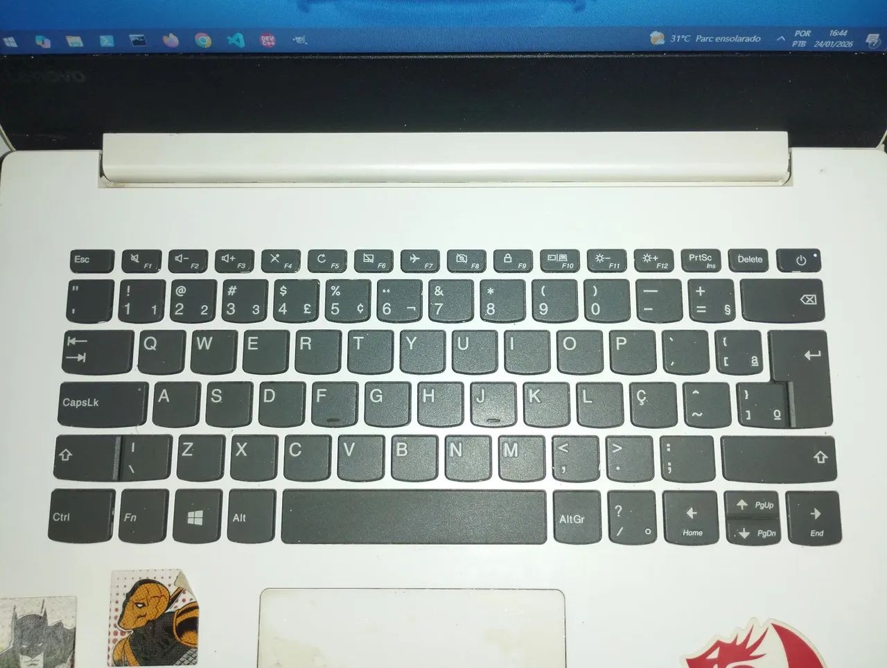 Notebook Lenovo Ideapad 320 - Intel core I3 6° Geração - 12GB de RAM - SSD 120 GB/HD 500GB - Foto 3