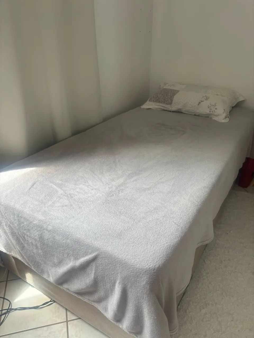 Cama box baú (solteiro)