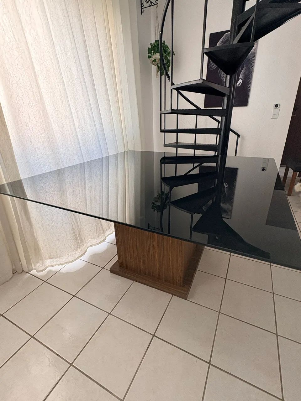 Mesa de Jantar Grande 1,40 x 1,40 com Tampo de Vidro