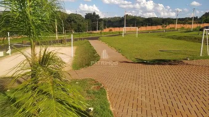 Terreno 2038,31m² em Terras de Sant'Ana - Foto 2
