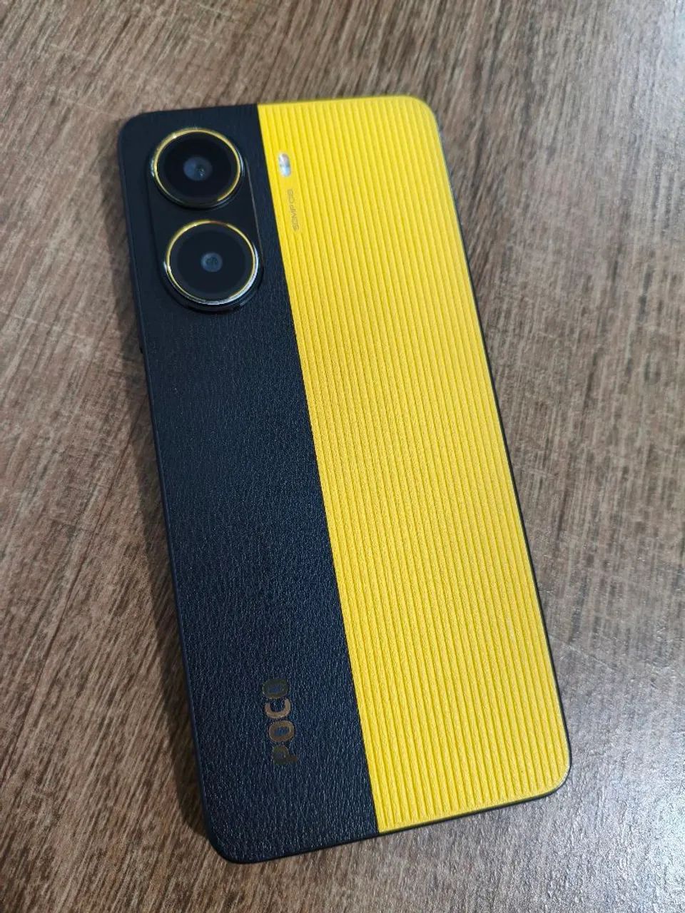 BARBADA! POCO X7 PRO 12GB 512GB - Foto 2