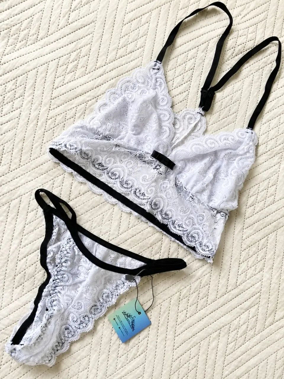 Conjunto de Lingerie Branco e Preto | Novo