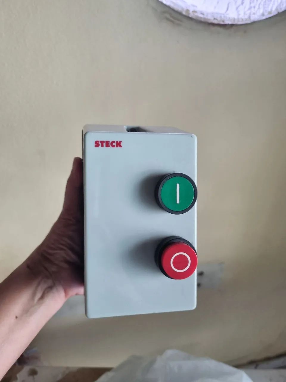 On/Off Electrical Switch434778321989160961