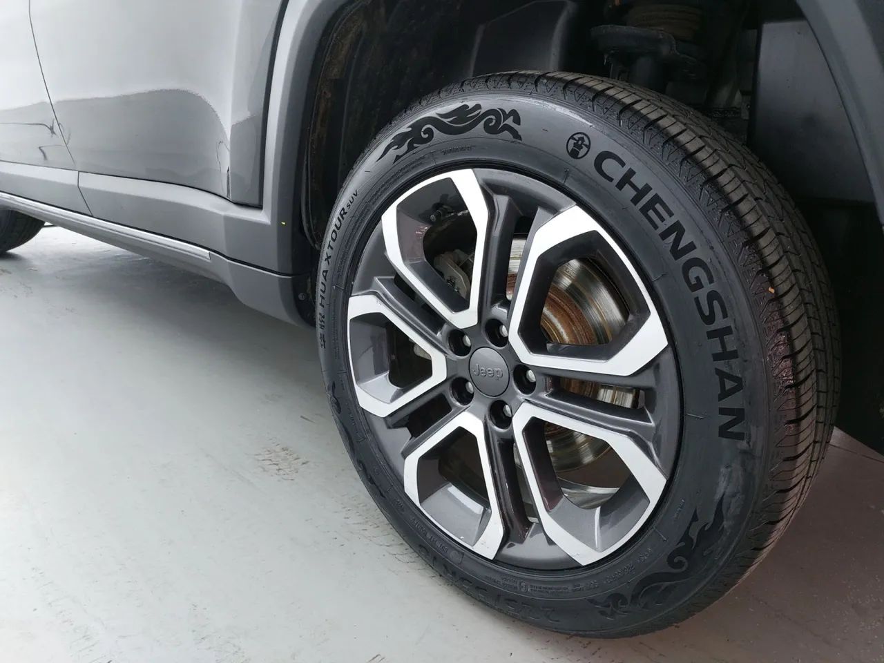 Jeep Commander Limited T270 1.3 TB Flex Aut., foto 12 de 18