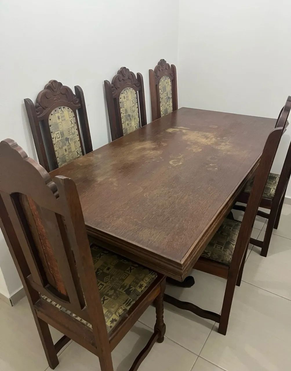 Mesa 6 Cadeiras em Madeira Maciça (Sucupira) - Foto 2