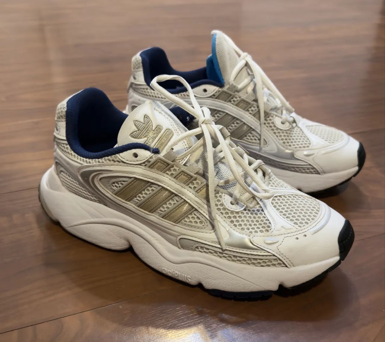 Adidas Ozmillen (41) - Foto 3