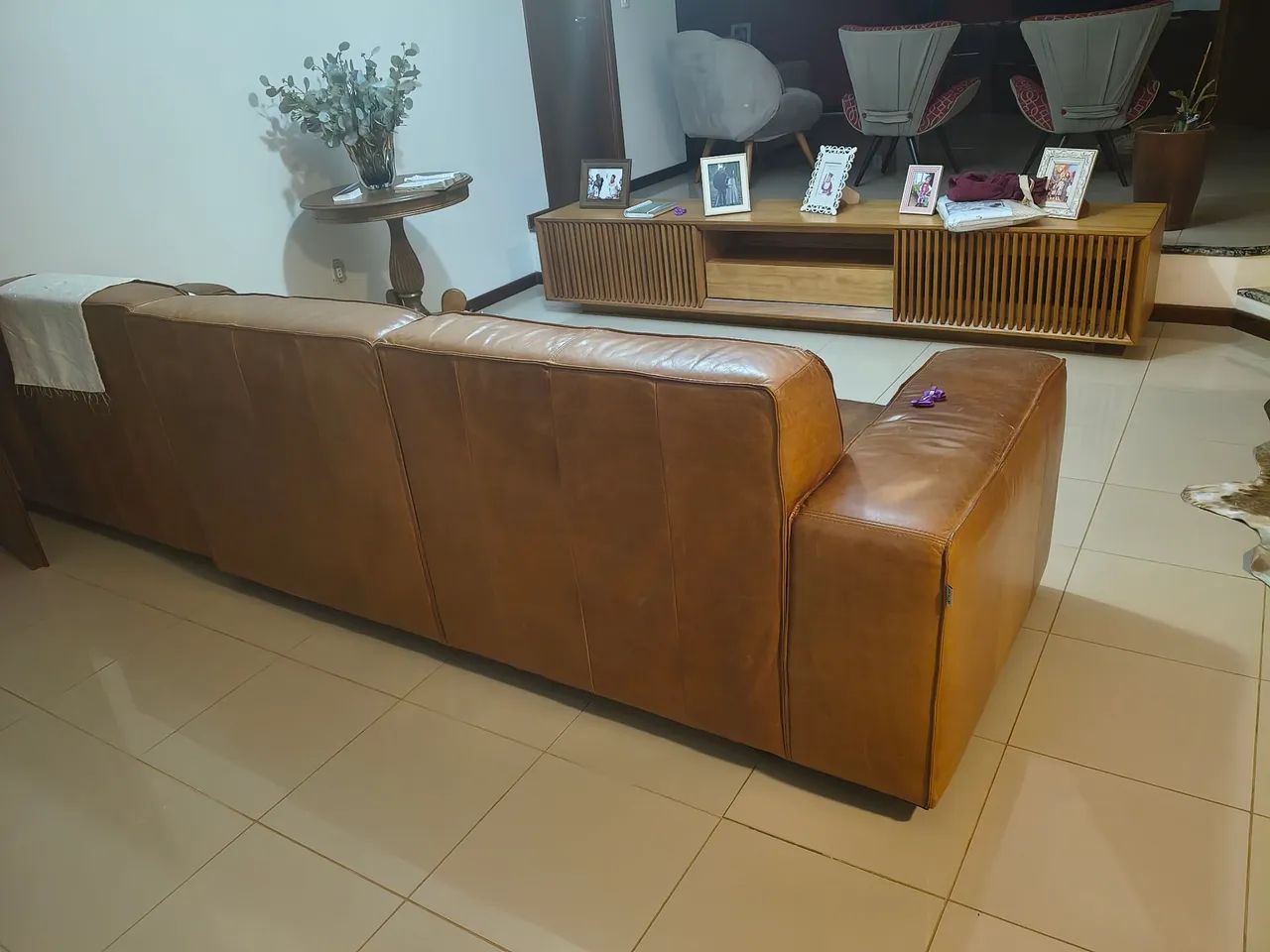 Vendo Sofá couro legítimo  - Foto 3