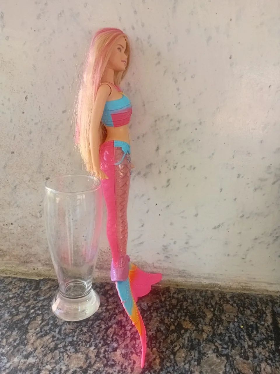 Boneca barbie sereia usada  - Foto 2